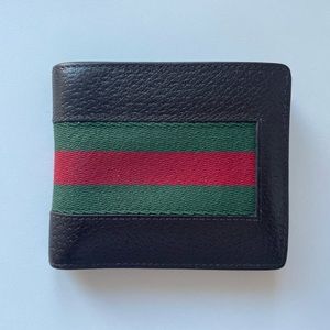 Gucci men’s bifold brown stripe wallet